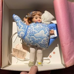 I’m a little teapot Madame Alexander Doll